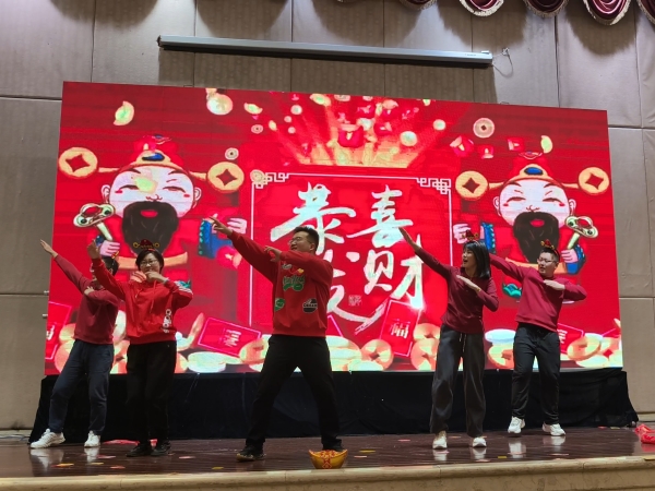 微信图片_20250215184355_副本.jpg