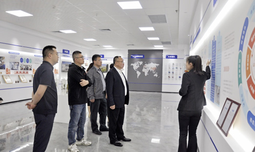 通辽市市场监管局医疗器械处到永信贵宾会217集团走访调研